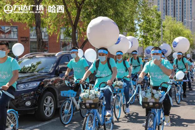 万达广场嘉福金街超级盛典之夜,万达广场年货节开幕