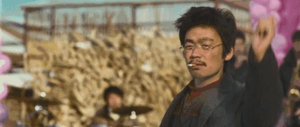 《hello!树先生》最强解析,也许树先生并不是印象中的可怜人