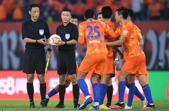 中超裁判论文抄袭事件,中超裁判论文遭球迷举报