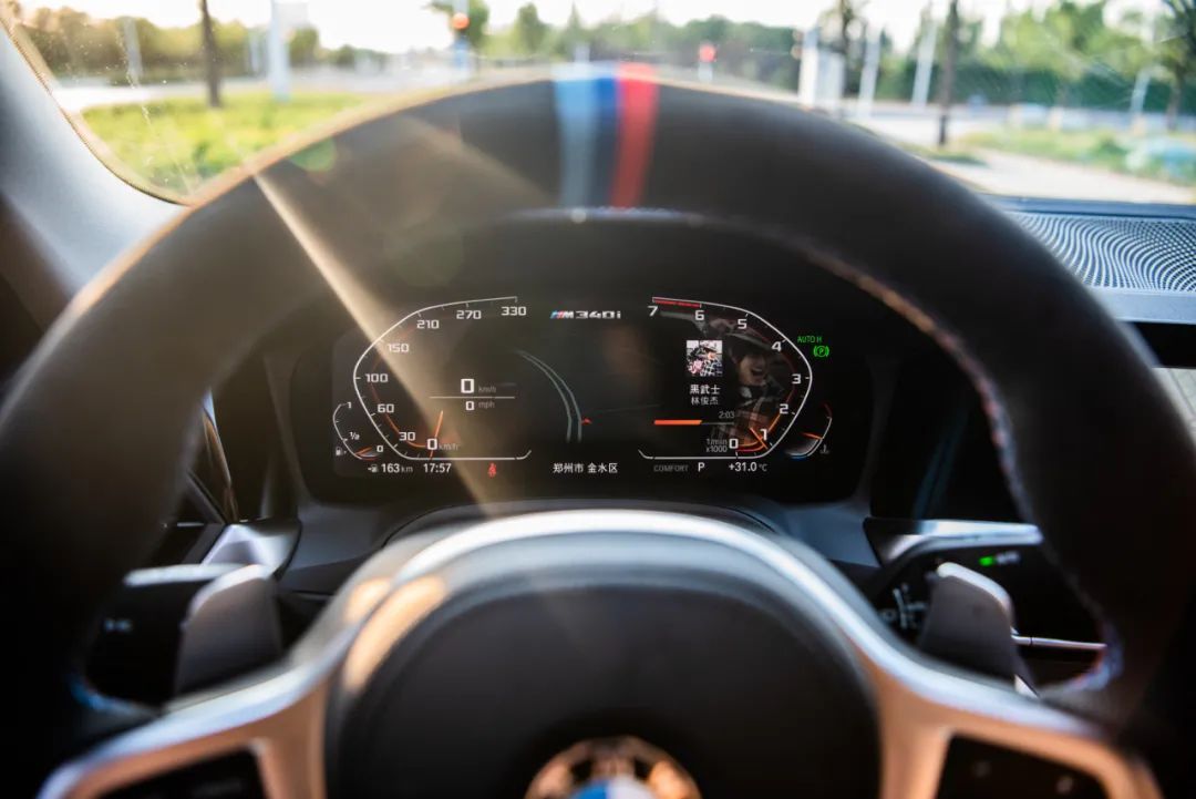 宝马325li实际油耗多少,宝马325li曜夜运动版油耗