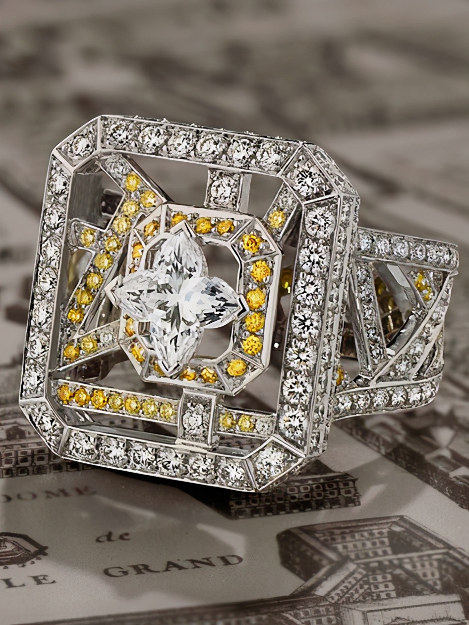 假装买手｜|当时装品牌开始搞“高级珠宝”（上）