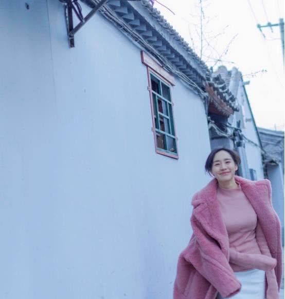 连沈腾都会看直眼的她，低调嫁给摄影师成宝妈，36岁仍美得像朵花