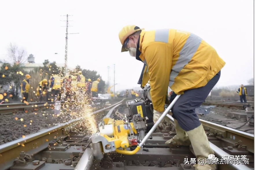 报关错了是处罚企业还是报关公司,一般贸易漏报涉税需要处罚吗