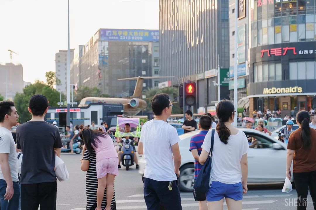 住在深圳宝安,住在宝安西乡