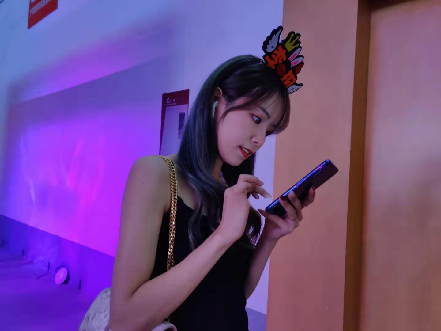 荣耀赵明深度分析,荣耀赵明不要把硬件当实力