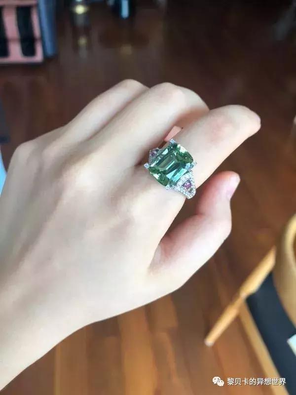 这些东西买的时候肉痛却天天用,她们说值了