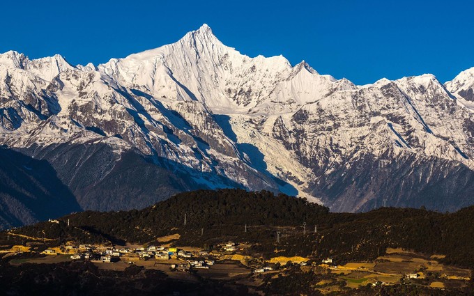 云南出发稻城亚丁两日游攻略,从云南去稻城亚丁旅游最佳路线
