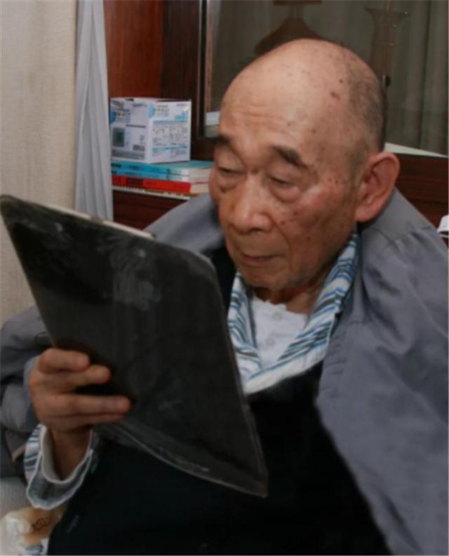 高伯龙作品,高伯龙讲述国防科技