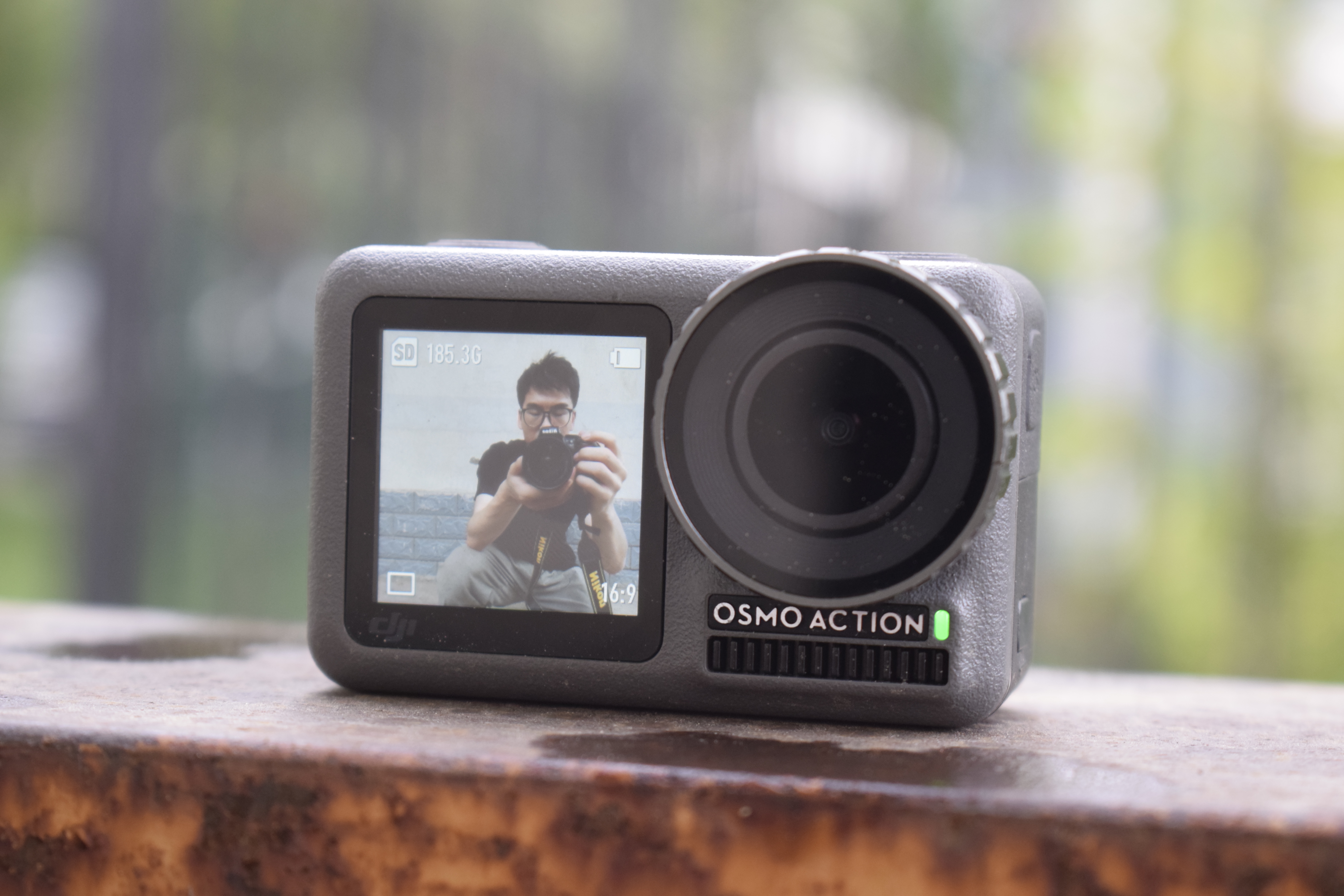 大疆OSMOACTION评测:性价比出众的Vlog新宠,对标GoPro毫不遮掩