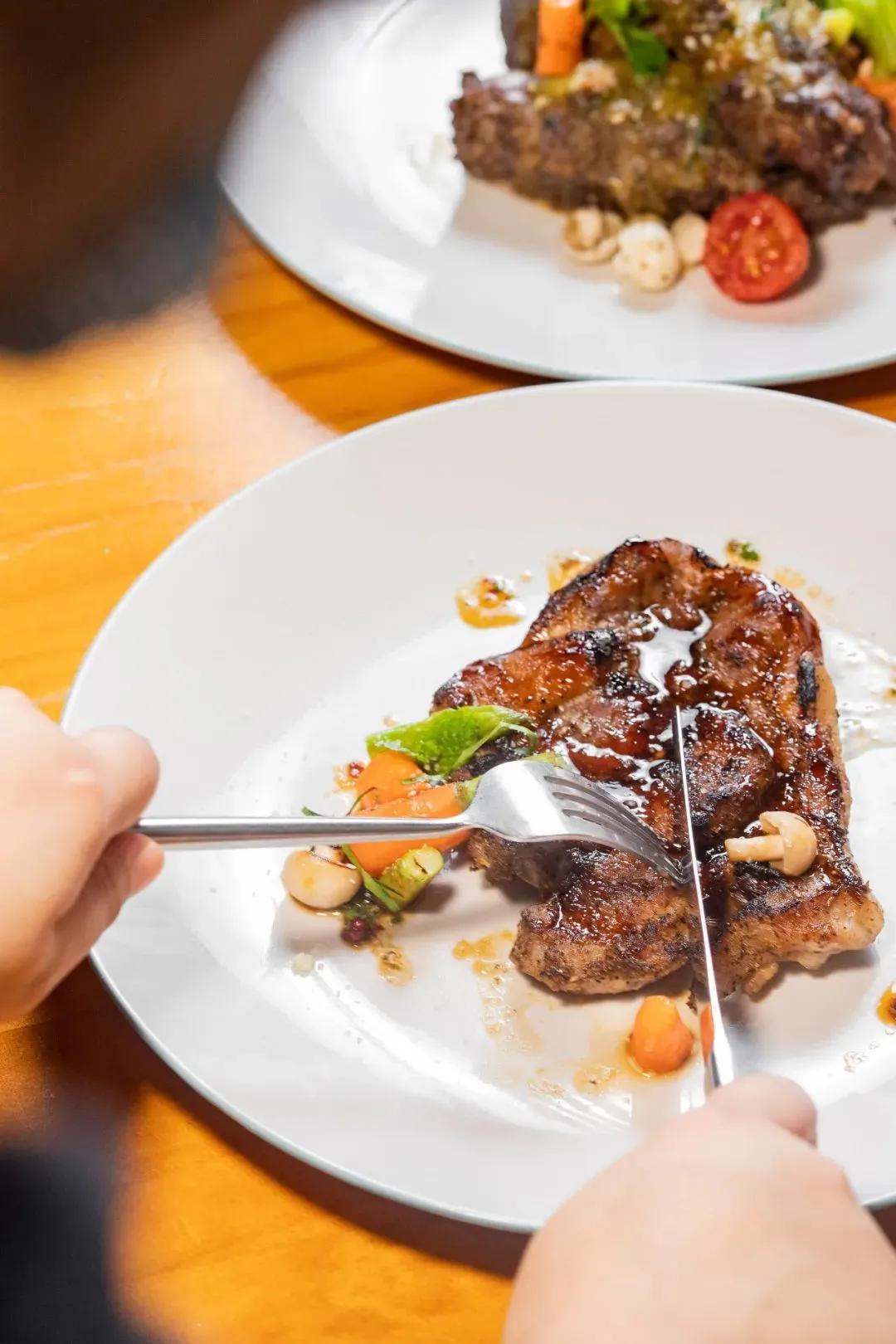 浪漫气氛环绕打卡精致西餐厅,广州最值得打卡的西餐厅