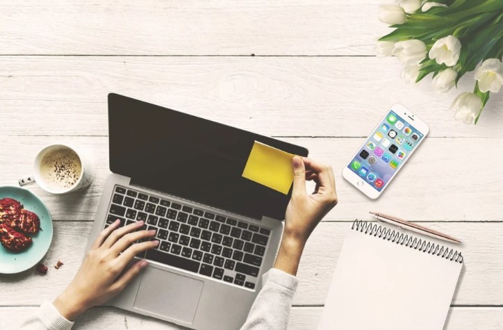 win10关机的时候提示关机原因,win10关机白屏一下才关机