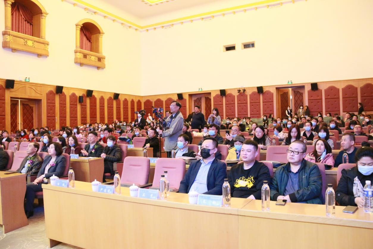 吉林省卫生信息学会眼视光与眼健康管理专业委员会第三届会员大会