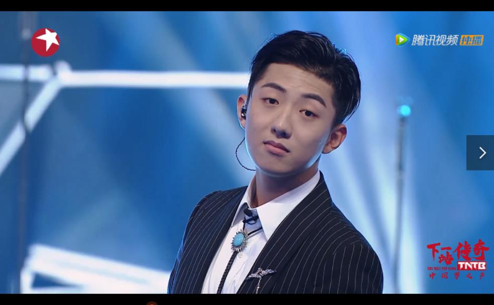 陈伟霆帅得一塌糊涂,陈伟霆不光长得帅还实力宠粉