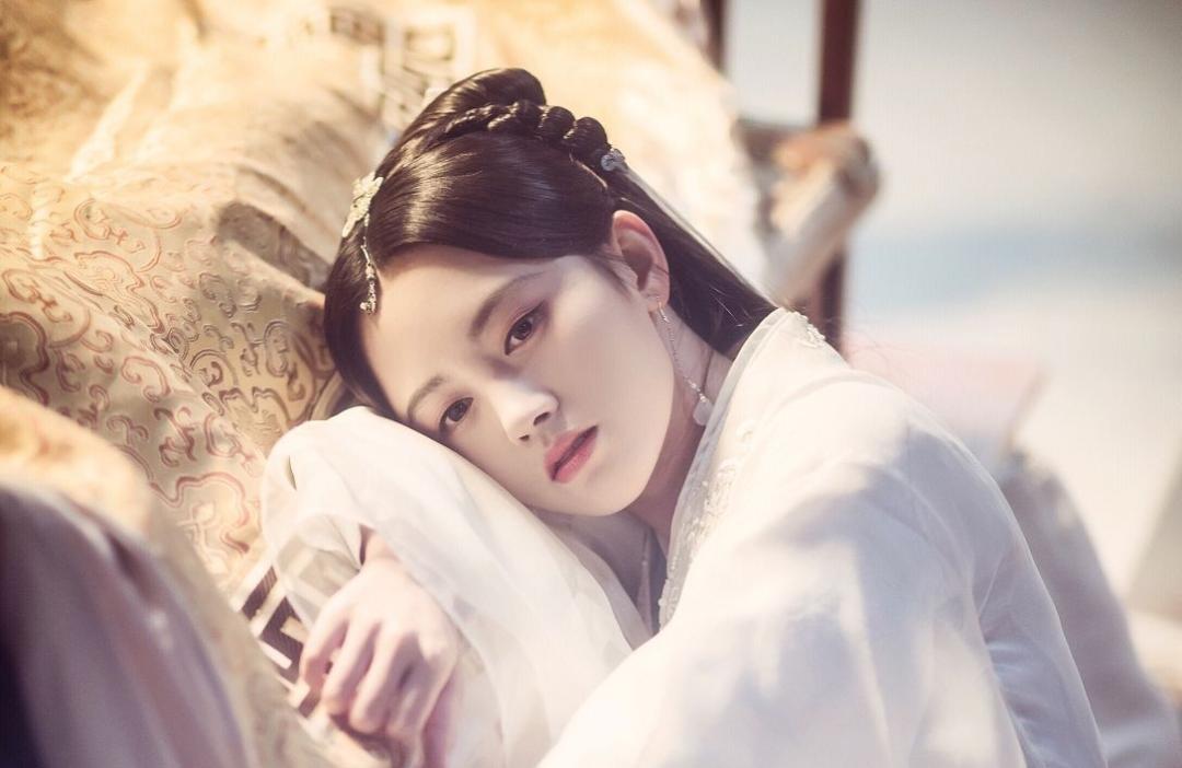 春日宴鞠婧祎肖战刘诗诗任嘉伦,任嘉伦杨紫鞠婧祎新白娘子传奇