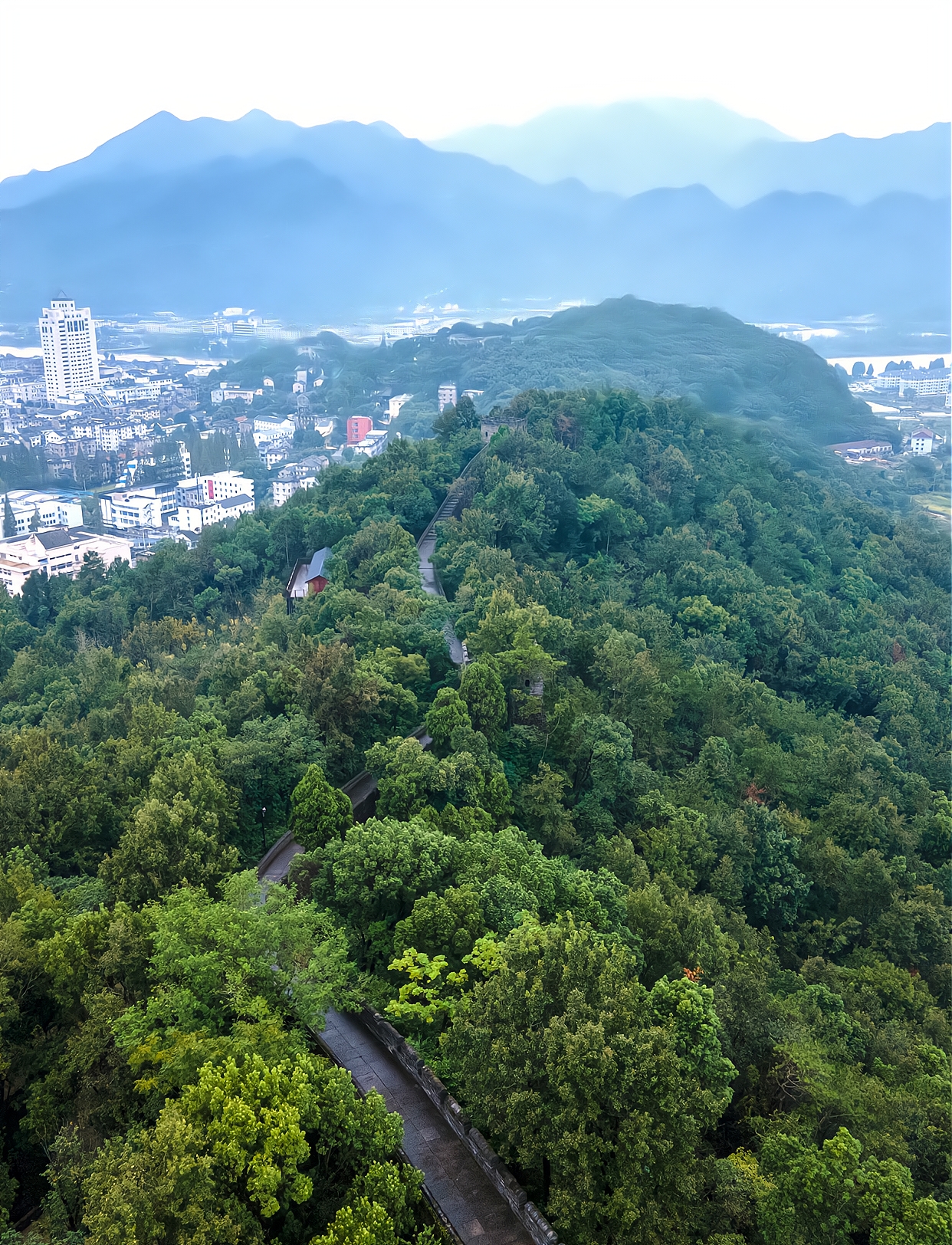 浙江被低估的一个古镇是,浙江省临海市旅游风景区