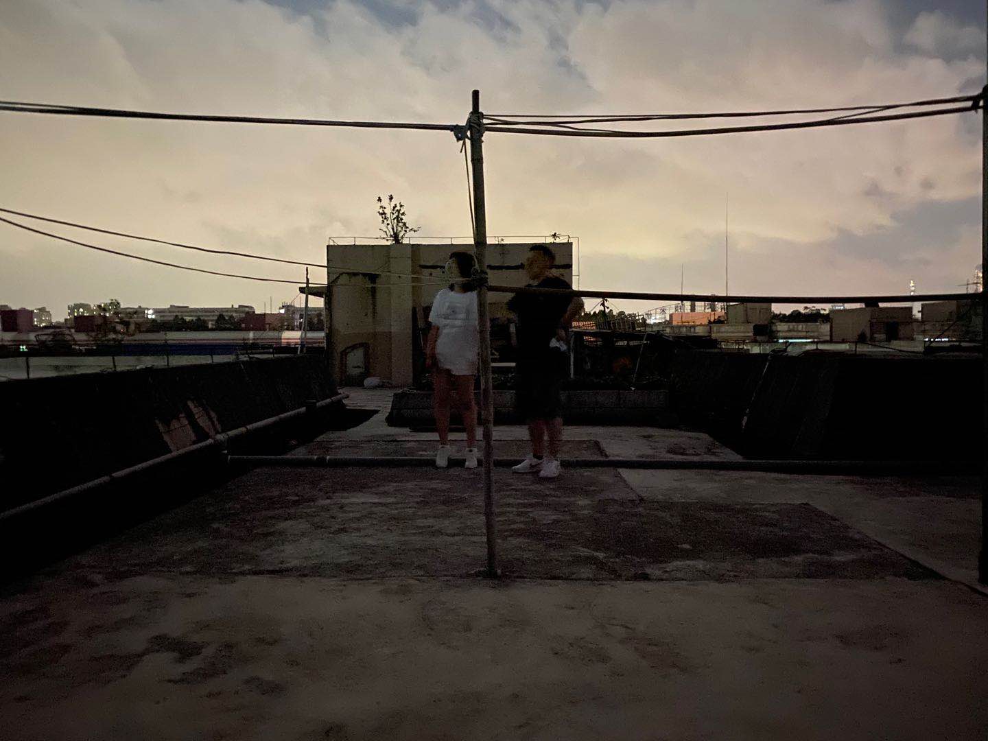 老板像余文乐隐藏在天河汽配城内的潮仔手锤柠檬茶