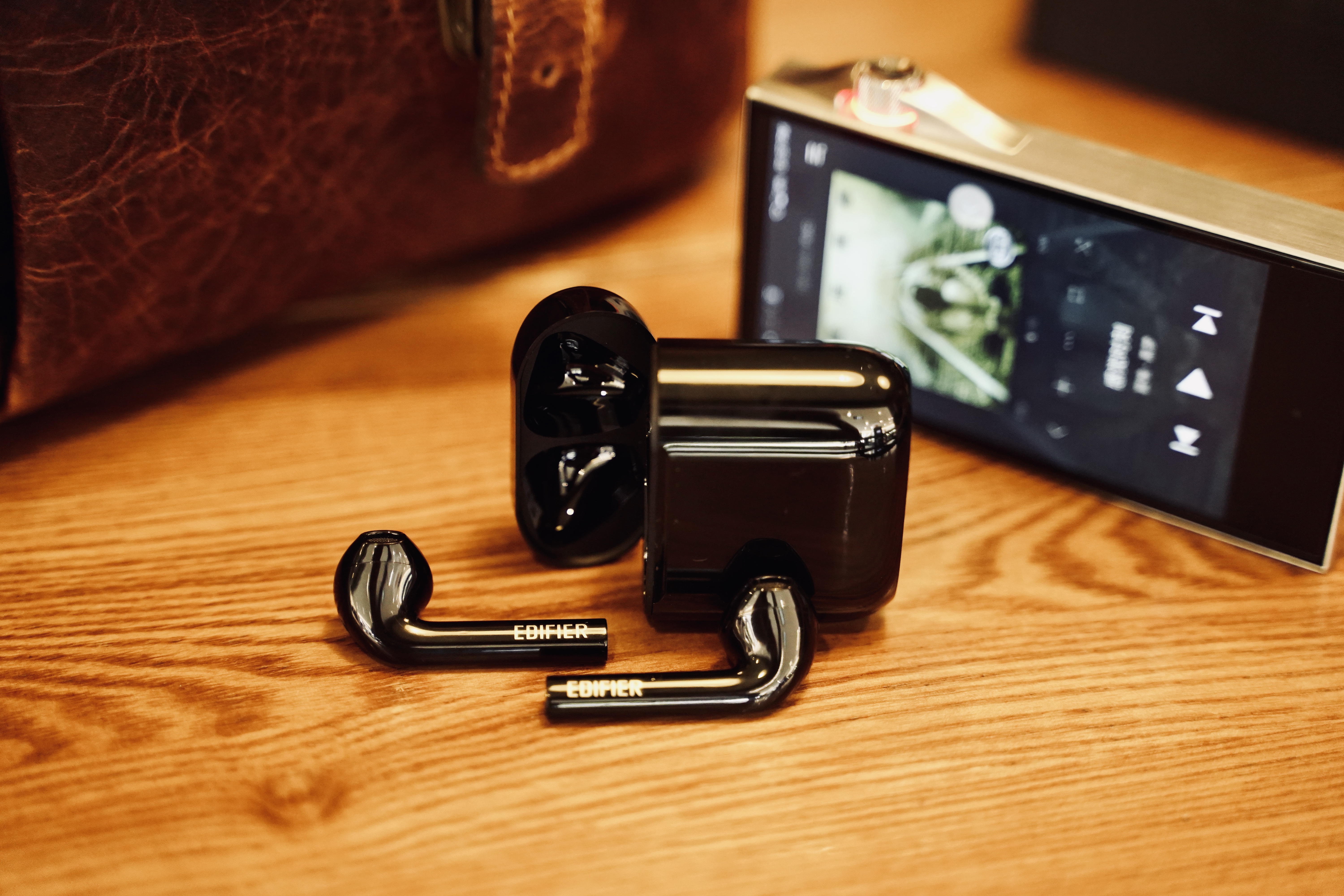 漫步者蓝牙耳机dreampods系列评测,漫步者pods耳机使用技巧