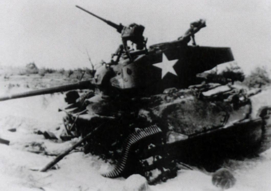 三个月搞出的山寨货，比正品还好用，志愿军手中的51火啥来头？