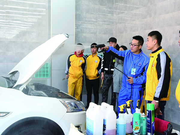 济南汽车精洗店好的地方,开汽车精洗店需要准备什么工具