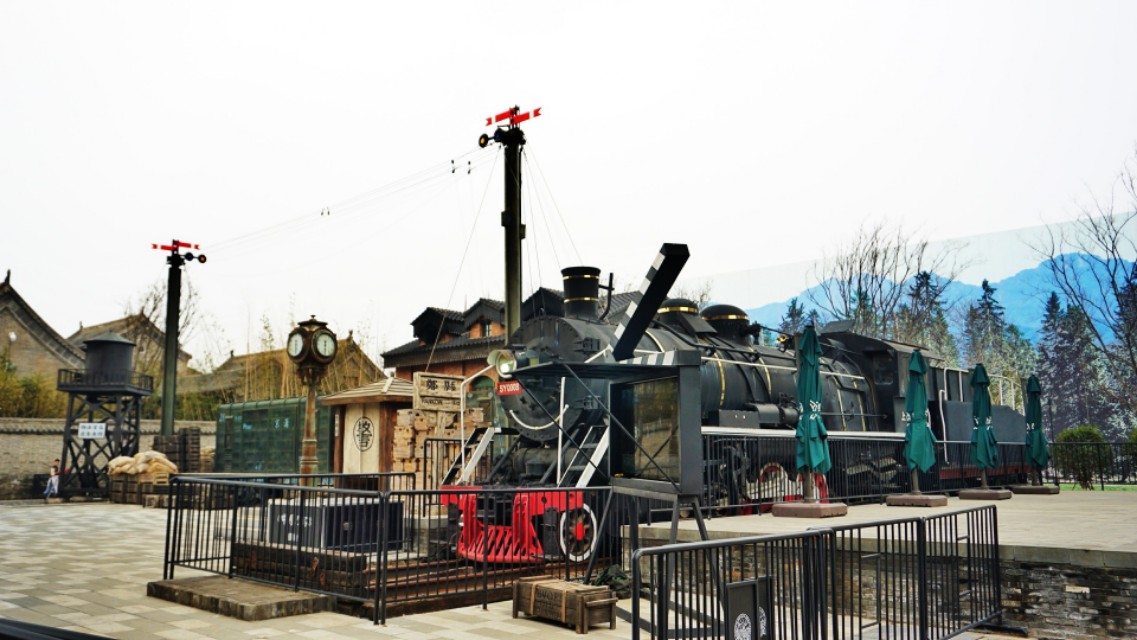 中原穿越时空夜游建业电影小镇,郑州建业电影小镇下午去游玩