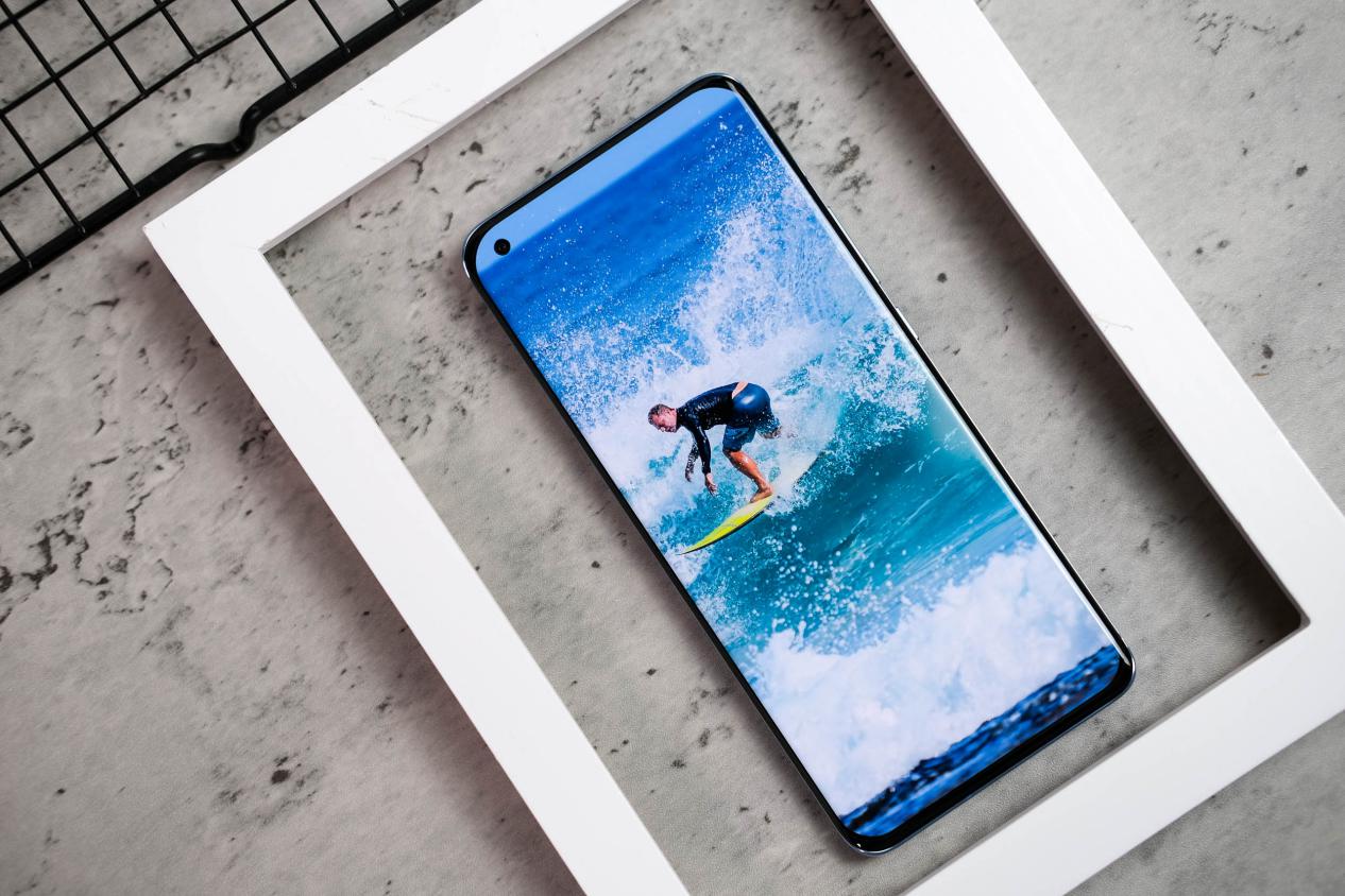 小米11更新miui13优缺点,小米11ultra优缺点值不值得购买