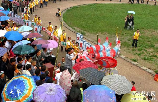 慈利龙潭河龙灯,慈利400米板板龙灯有多震撼