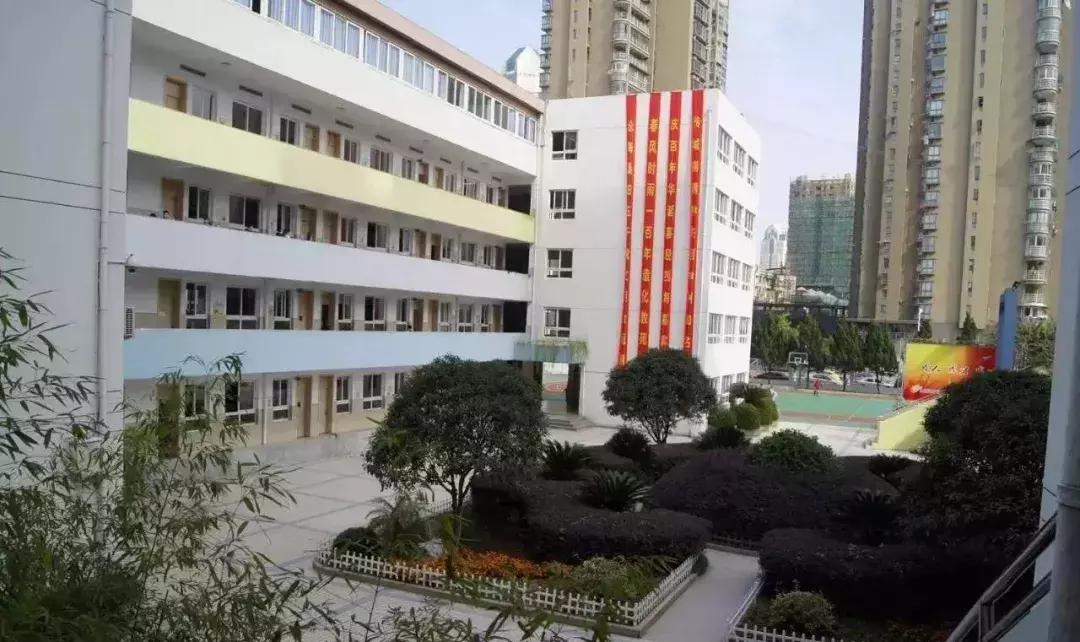 温州鹿城区最差的十所小学,整个温州地区最好的中学