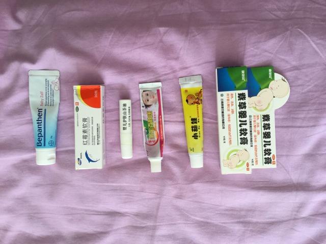 宝宝腹泻红屁屁抹什么药膏,孩子腹泻导致屁股红怎么办