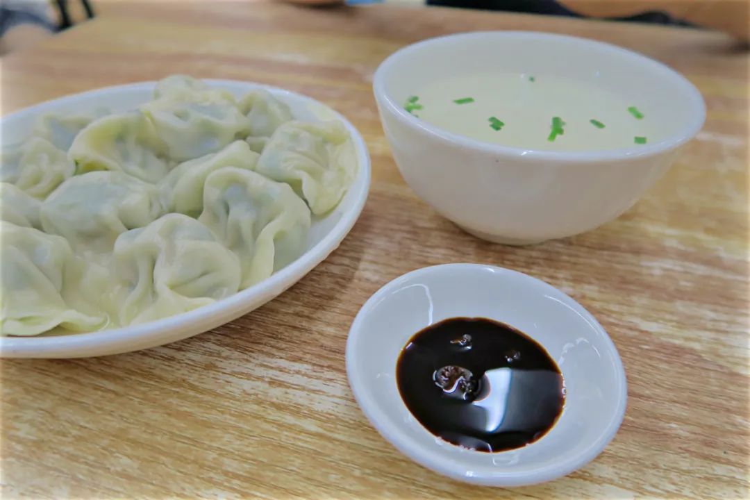 学生时代勾你馋虫的街边店,你和它上一次见面隔了几年?