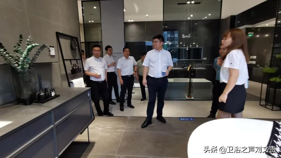 欧亚达徐建刚,欧亚达集团徐建昌和徐建刚