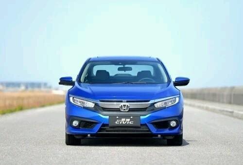 老司机解说本田思域,十代思域豪华版和尊贵版差多少钱