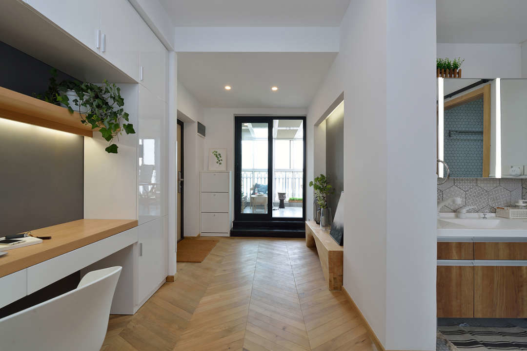 小户型带阁楼带露台,带阁楼加露台的房子