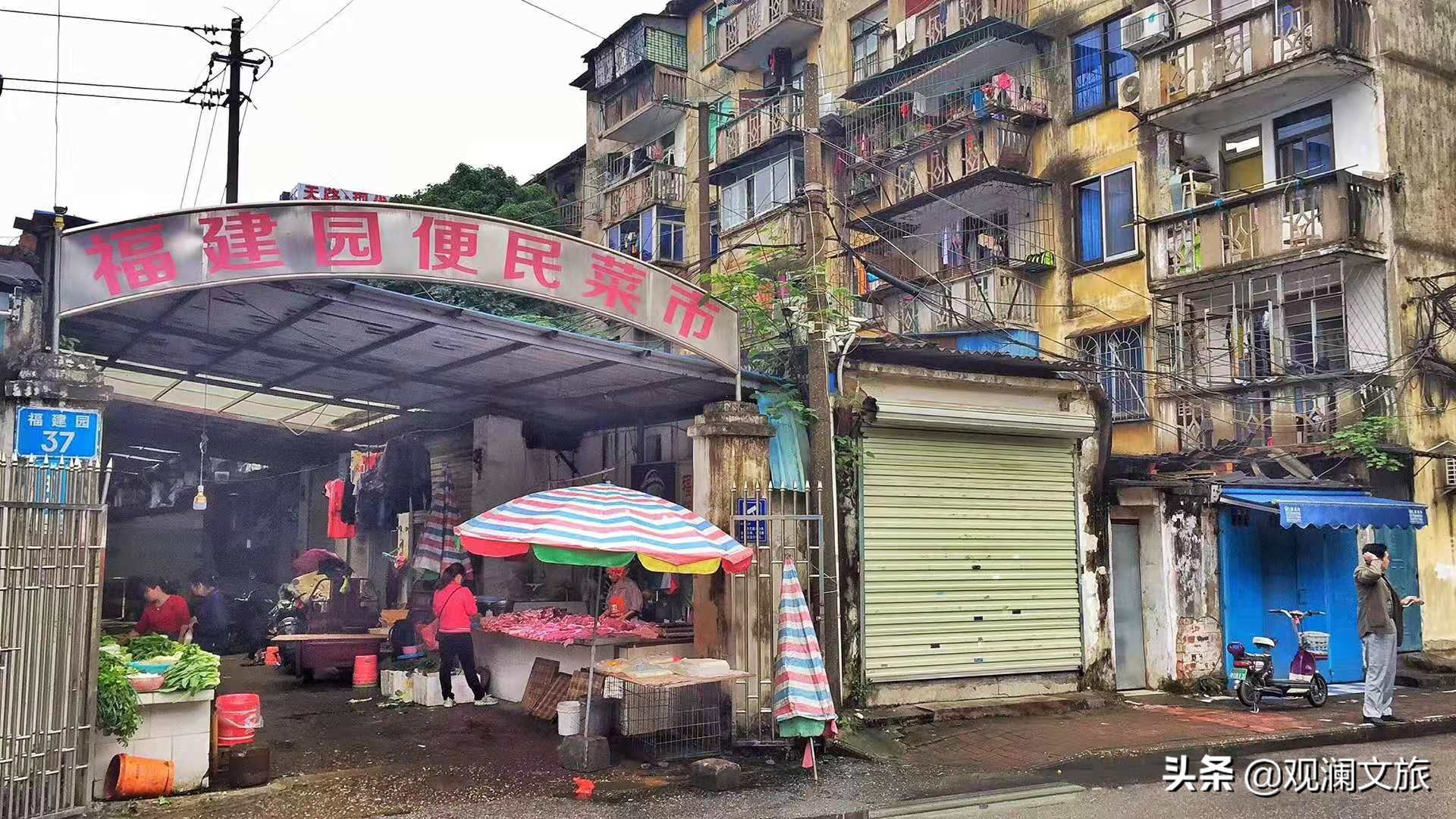 南宁商业街地摊,南宁地摊最大的街道