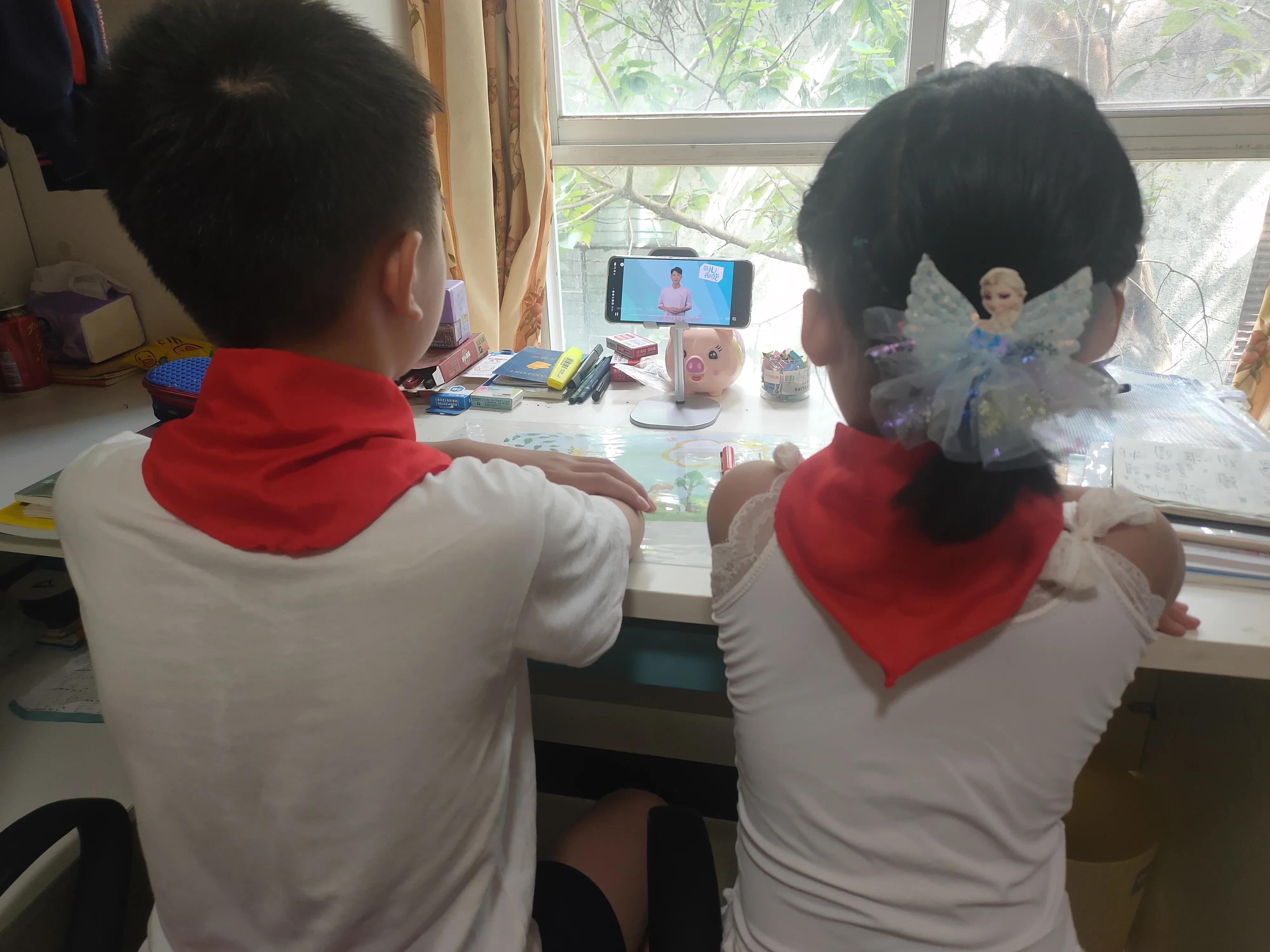 面对护短的婆婆我该怎么办,面对公公婆婆的偏心我无能为力