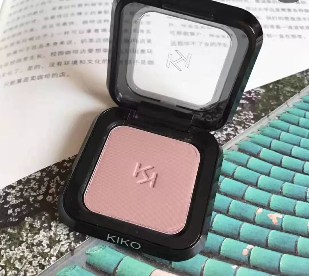 好看的眼影这么多，为啥这4款特别火？