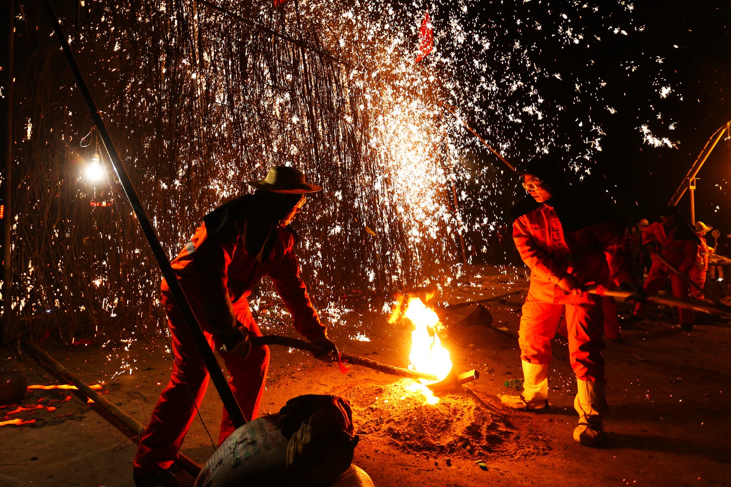 喜迎新春欢庆元宵寻年味品民俗,别样元宵节