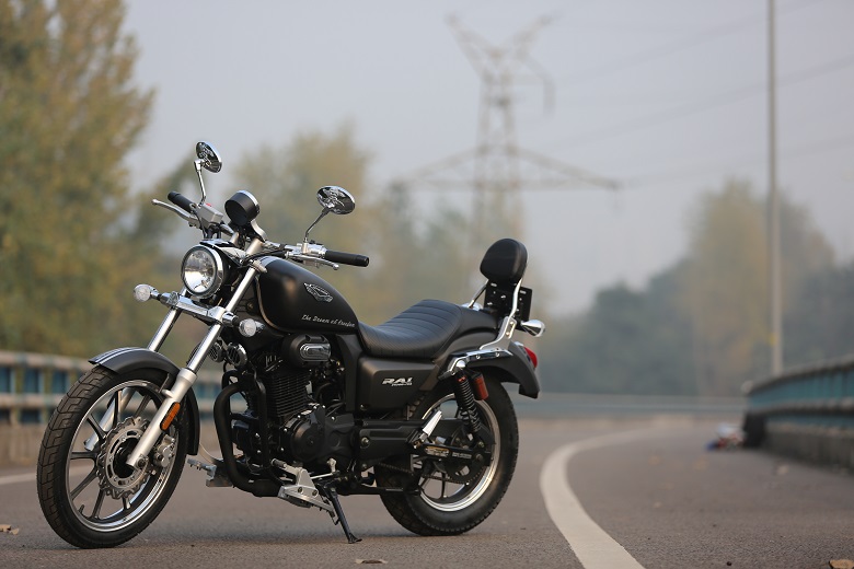 高性价比国产太子车，203cc单缸风冷，极速115，适合新手