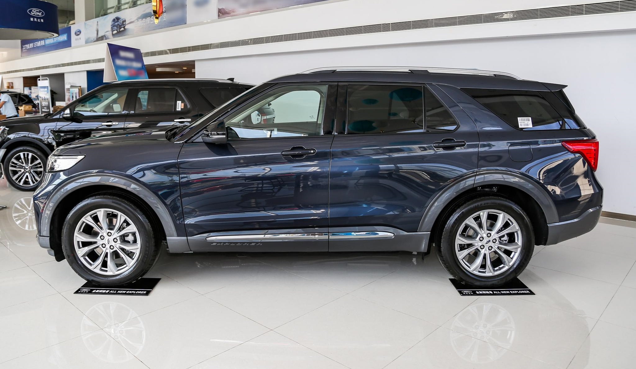 自驾游买SUV，选这3款不会错，3.0T配全时四驱，动力足空间大