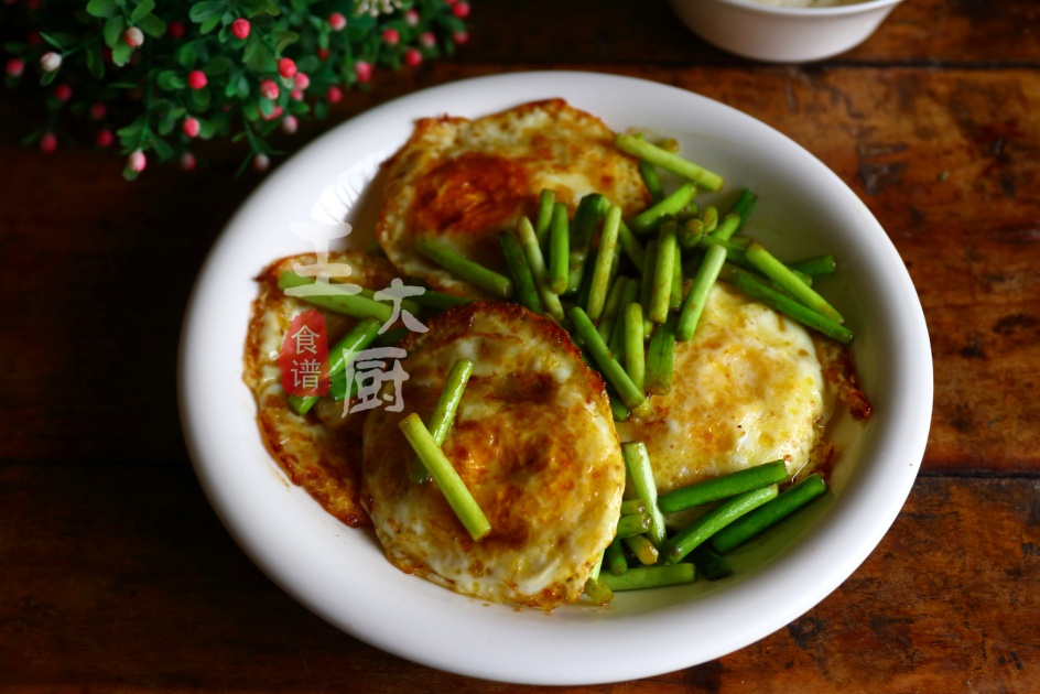 骨头肉荷包蛋的做法,荷包蛋夹肉做法大全
