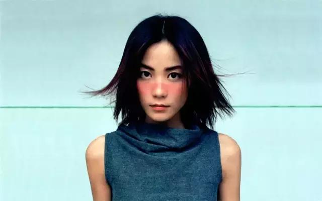 筹备10年，上映后票房58亿！这部人物传记片，让我想到了歌后王菲