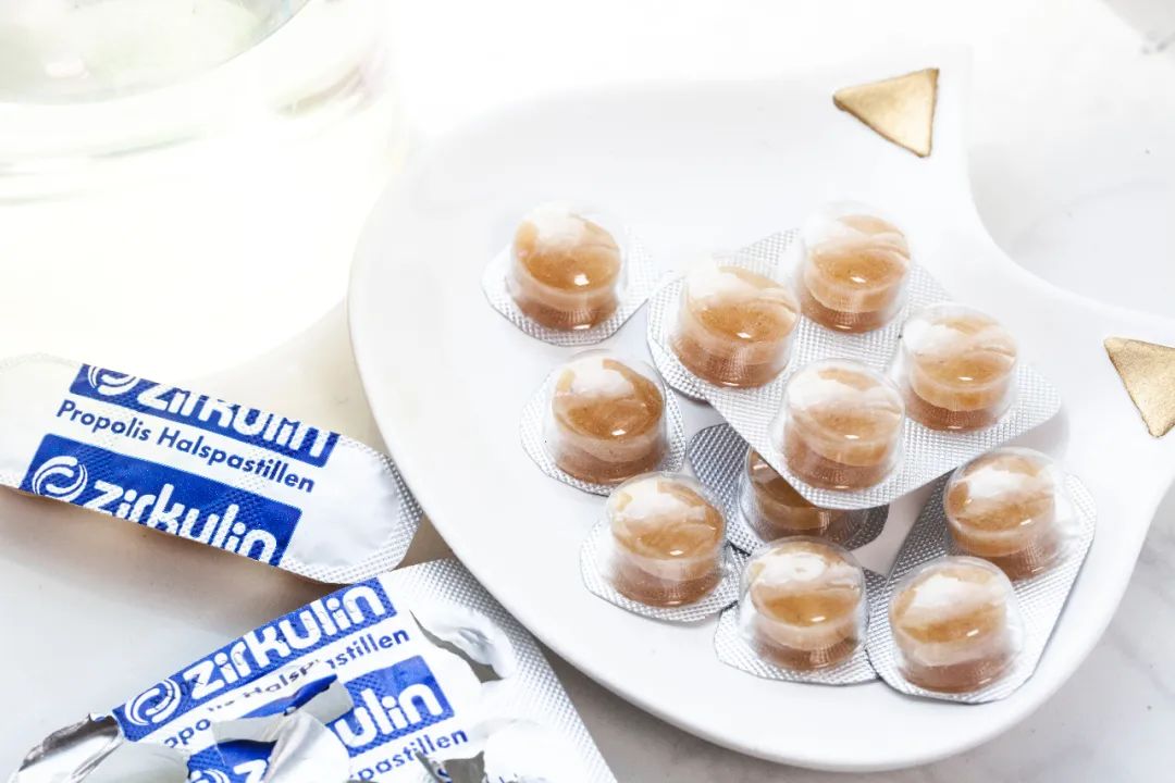 王一博双十一必买清单 (王一博夏日冲浪店穿什么品牌的衣服)