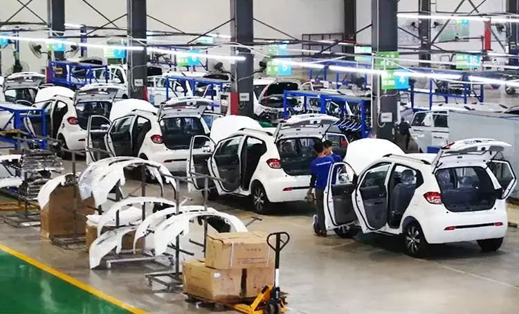 传闻小牛电动车收购北汽新能源，四轮被两轮收购，这是得有多惨？