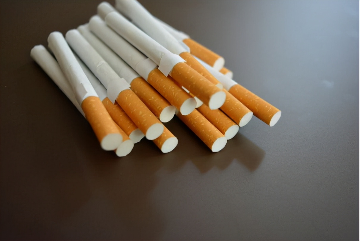 他，福建初中生，域名之王，天使投资人，花7亿买币，为啥？