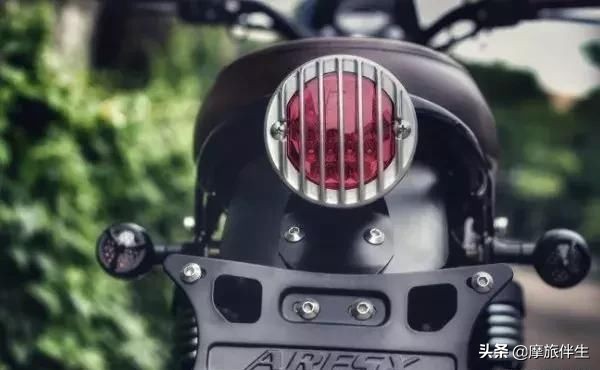 凌志阿瑞斯250复古机车价格,阿瑞斯250低配和顶配区别