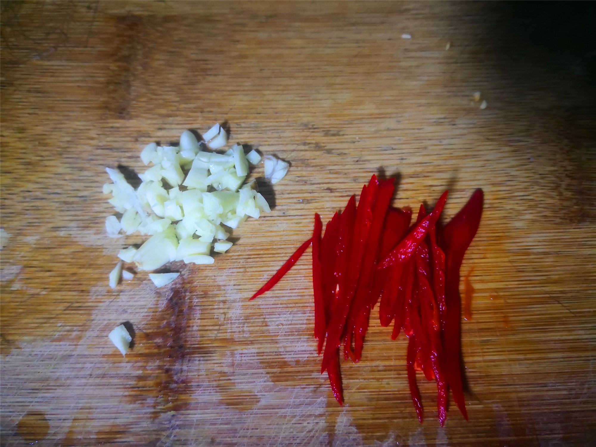 清炒油菜香菇的做法大全视频教程,炒油菜尖的正确方法