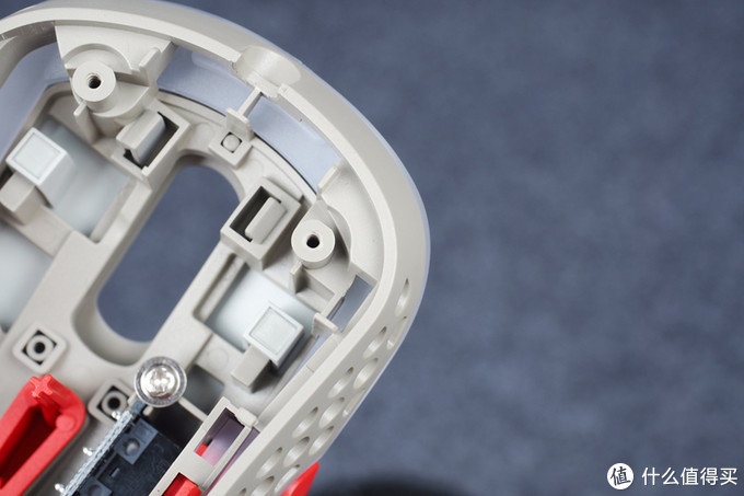 xtrfym4和xtrfym42区别,xtrfym4鼠标适合多大的手