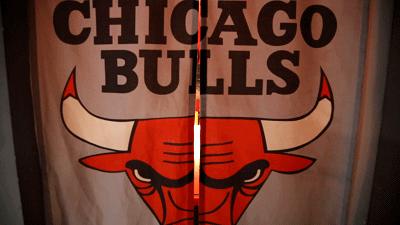 这家球迷必打卡胜地赢了！用牛蝎子锅+撸串，解锁夏日夜晚方式