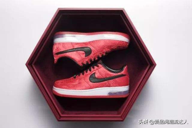 冠希哥力作——CLOT，中国第一潮牌