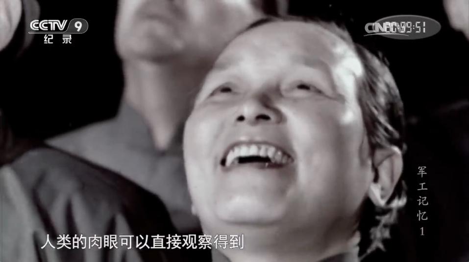 中国第一个上太空的卫星,卫星那么大是怎么发射到太空的