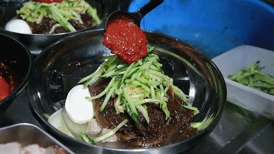 为了一碗面条差点和老公吵起来,为了一碗面大打出手